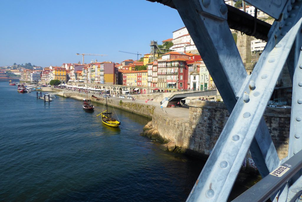 Places you NEED to visit in Porto