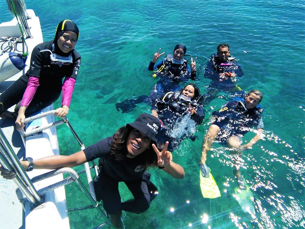 Diving at Sipadan - Borneo, Malaysia