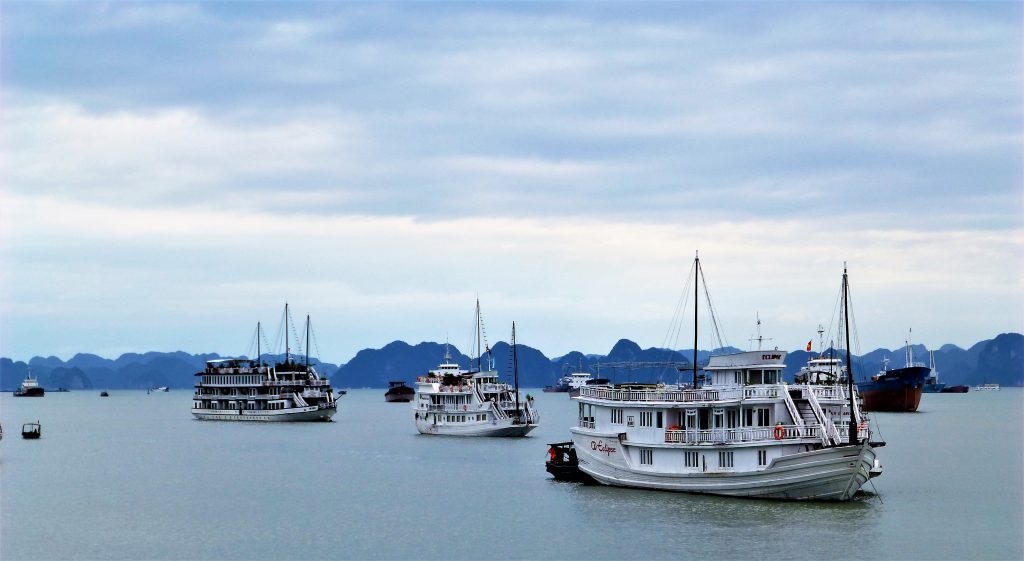 My first trip at Halong Bay & Cat Ba Island, Vietnam