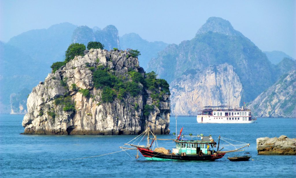 My first trip at Halong Bay & Cat Ba Island, Vietnam