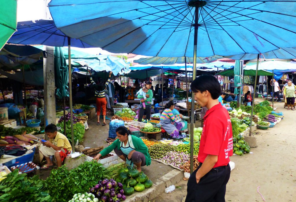 markets, Vietnam - Laos