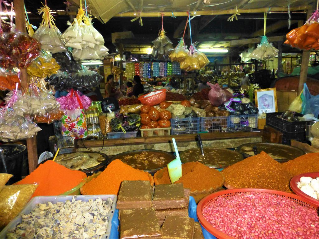 markets, Vietnam - Laos