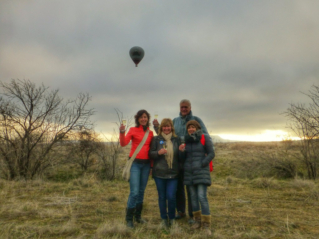 Ballonvaart over Cappadocië tijdens zonsopgang - Turkije