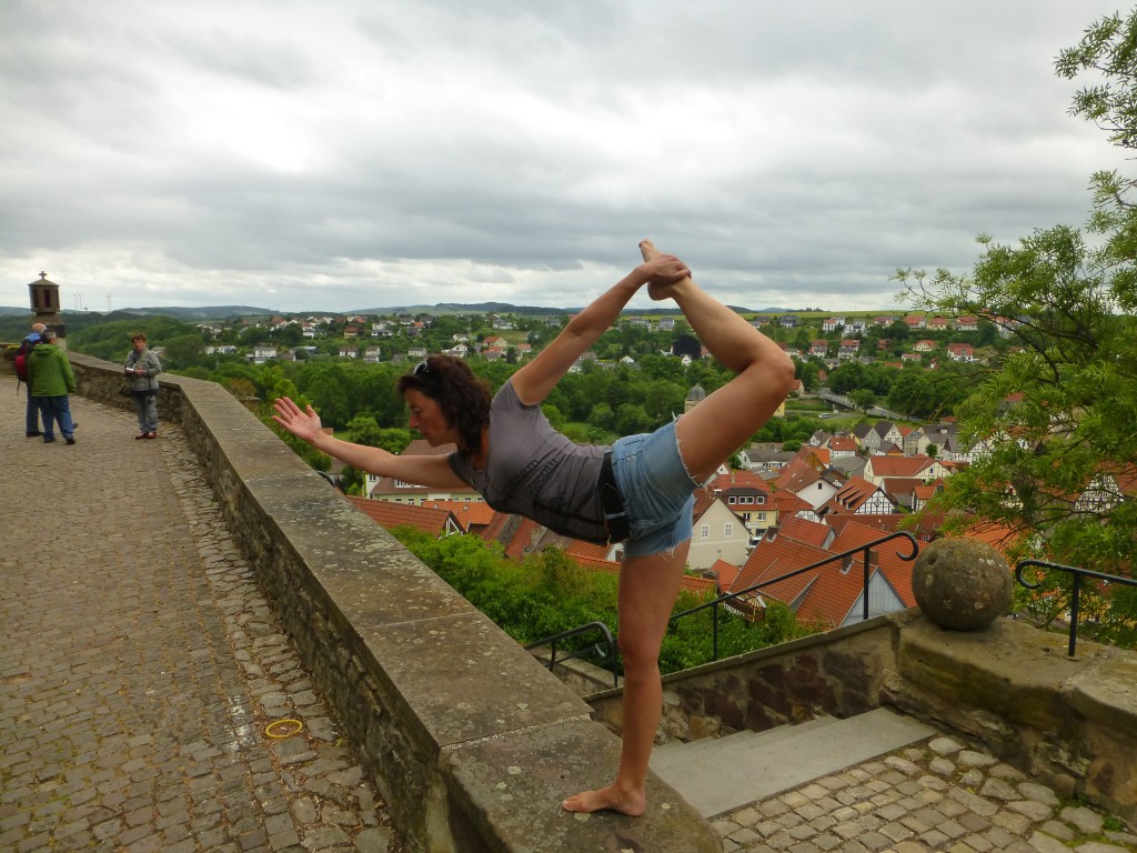 Yoga Pose Warburg