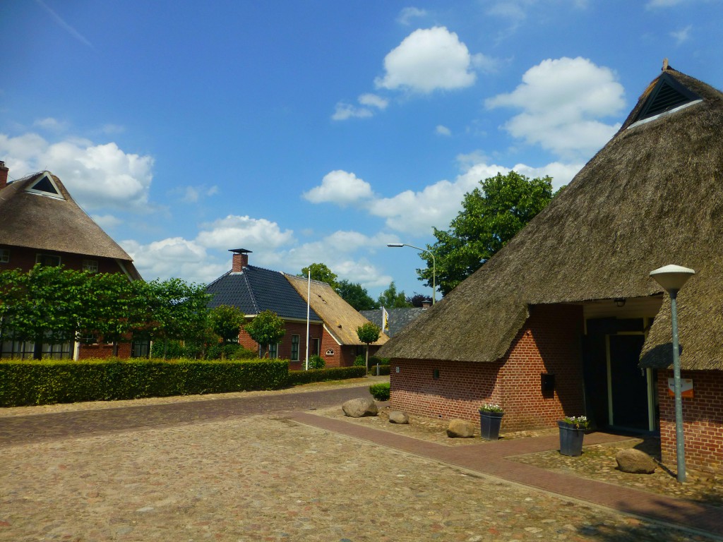 Op zoek naar de hunebedden in Drenthe, Nederland