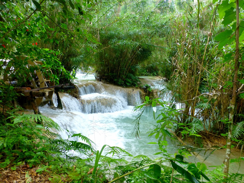 Kuang Si Waterfall -Safe and Healthy Travel