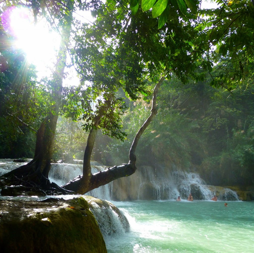 Helblauwe Kuang Si Waterval