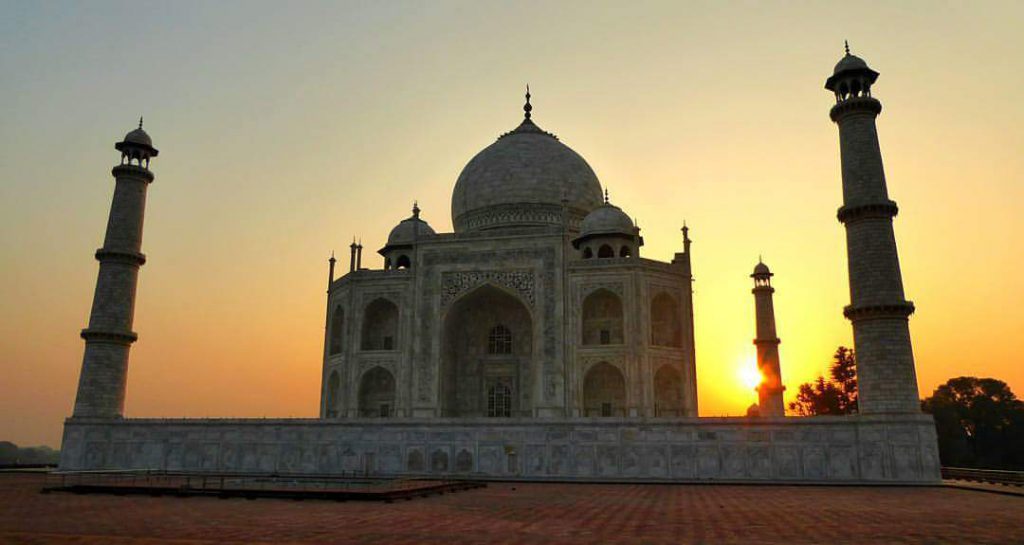 Zonsopgang bij Taj Mahal - Agra