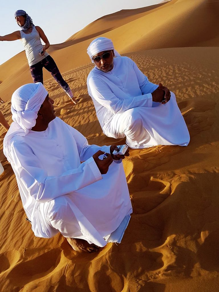 Crossing around the Sanddunes of the UAE