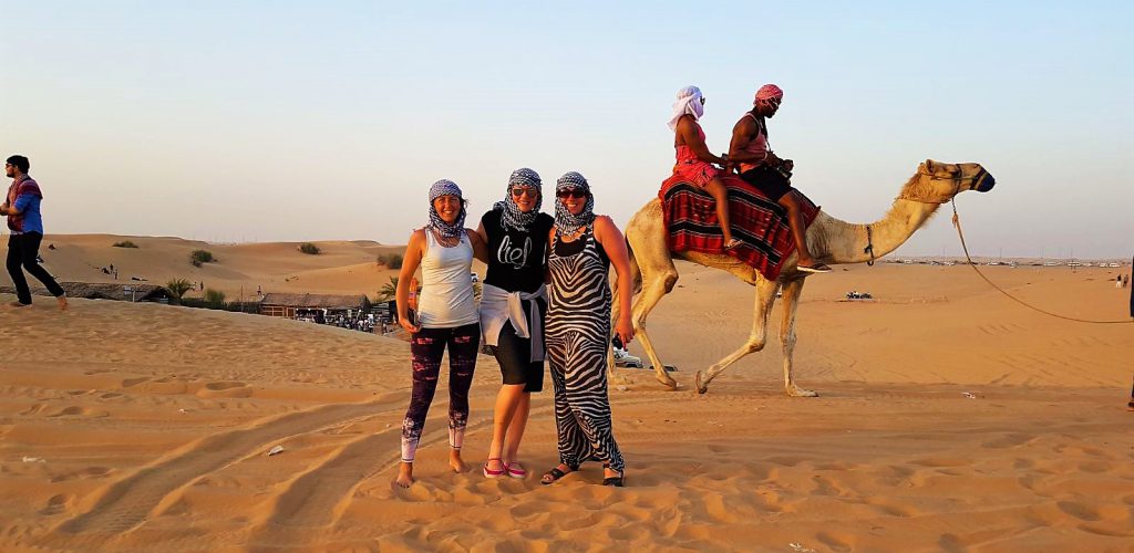 Crossing around the Sanddunes of the UAE