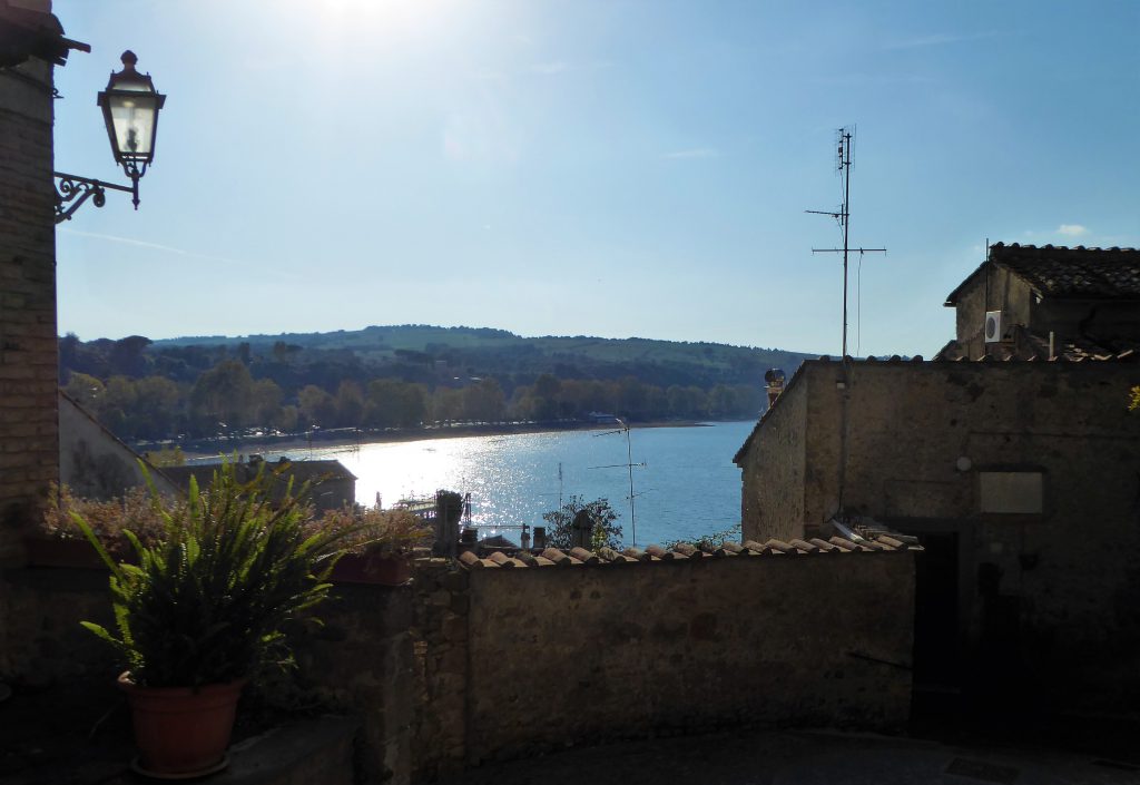 Fietsen buiten Rome: Bracciano en Martignano meer ontdekken