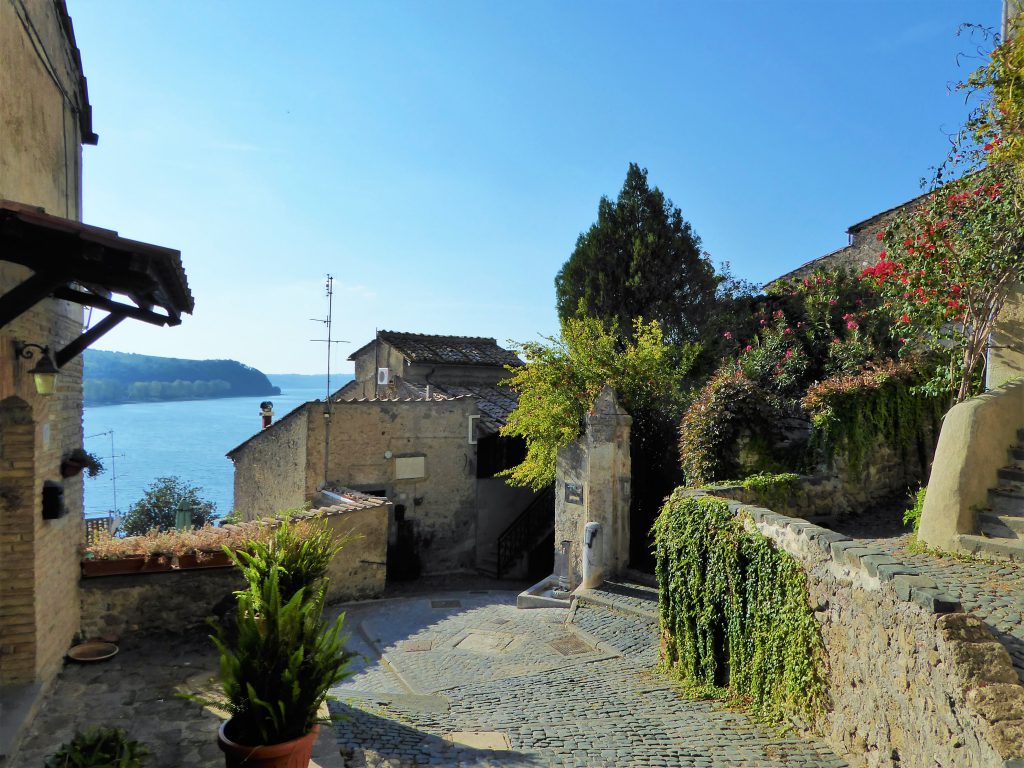 Fietsen buiten Rome: Bracciano en Martignano meer ontdekken