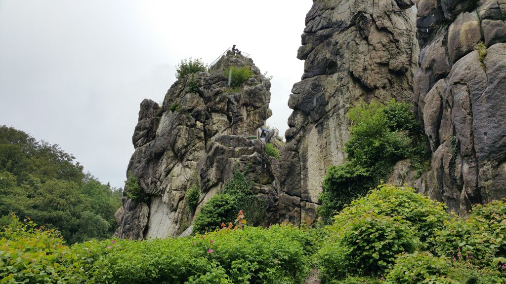 De Externsteine in het Teutoburgerwald - Horn-Bad Meinberg