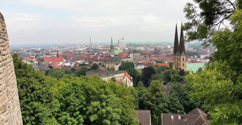 De Externsteine in het Teutoburgerwald - Horn-Bad Meinberg